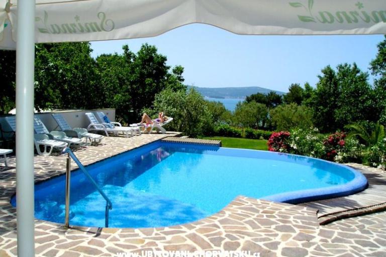 Vila Smirna 4*  s bazénom  – foto 2