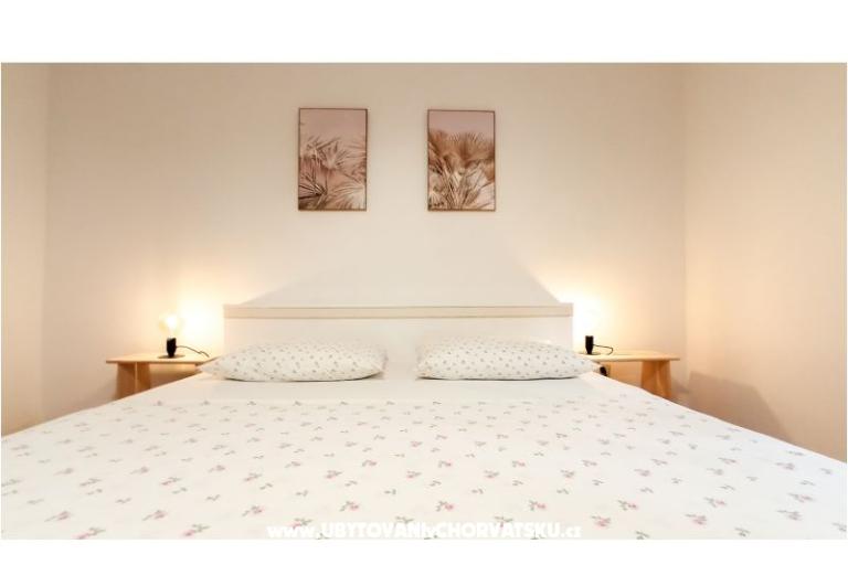 Apartmány 7 Kastela – foto 15