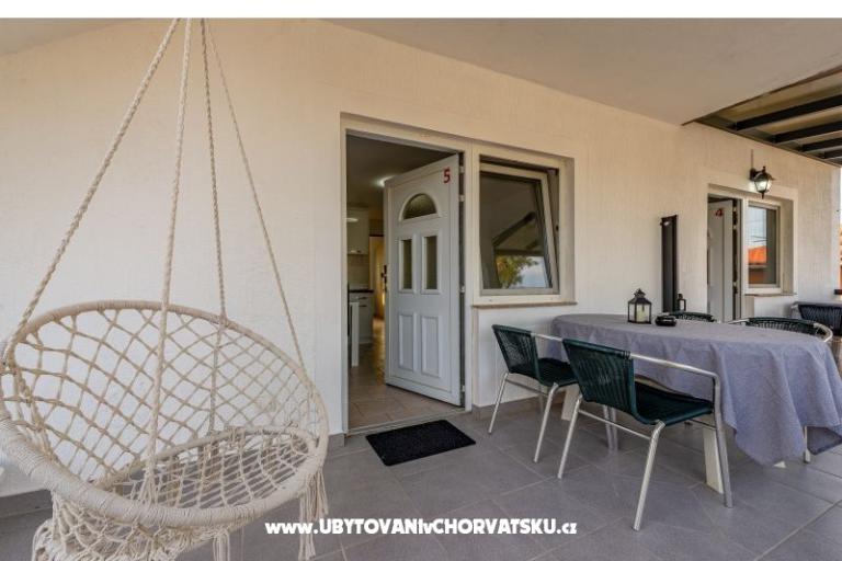 Apartmány Villa Agape Vir – foto 34